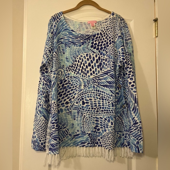Lilly Pulitzer Tops - Lilly Pulitzer Blue and White Patterned Long Sleeve Top
